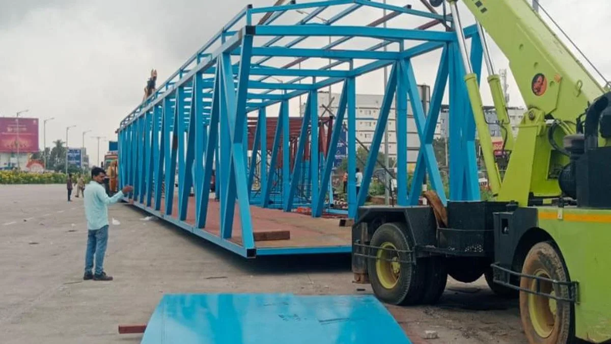 NHAI begins work on long-delayed FOB after pedestrian deaths on Bengaluru–Mysuru highway
