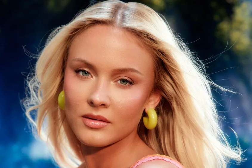 Zara Larsson Blasts Trump’s White House as ‘F—ing Losers’ for Using ‘Midnight Sun’ to Promote Deportations