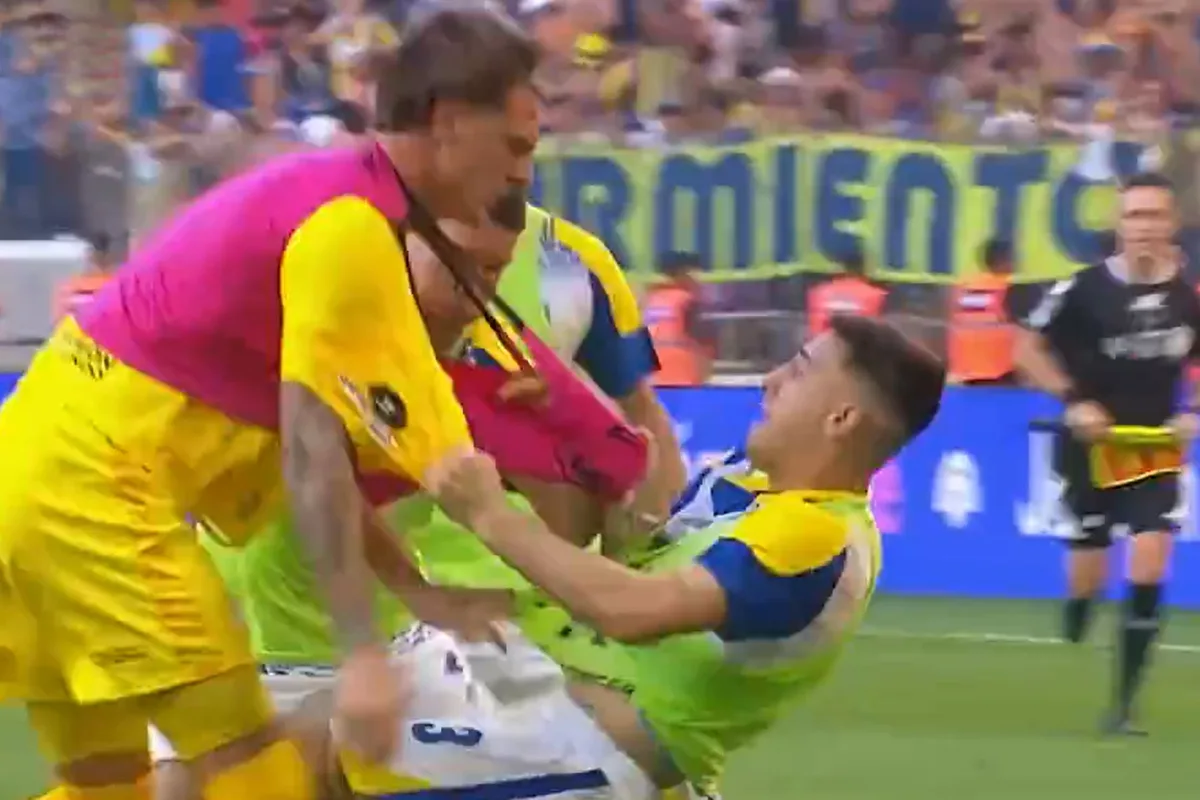 Dos jugadores sancionados por los incidentes en la Supercopa Internacional