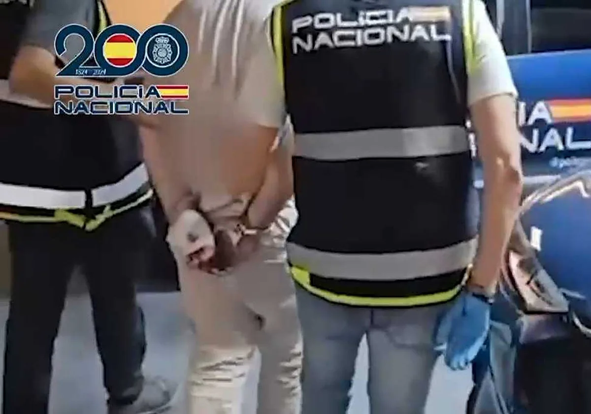 Detenido el novio de la mujer asesinada en su casa de Leganés tras huir a Alicante