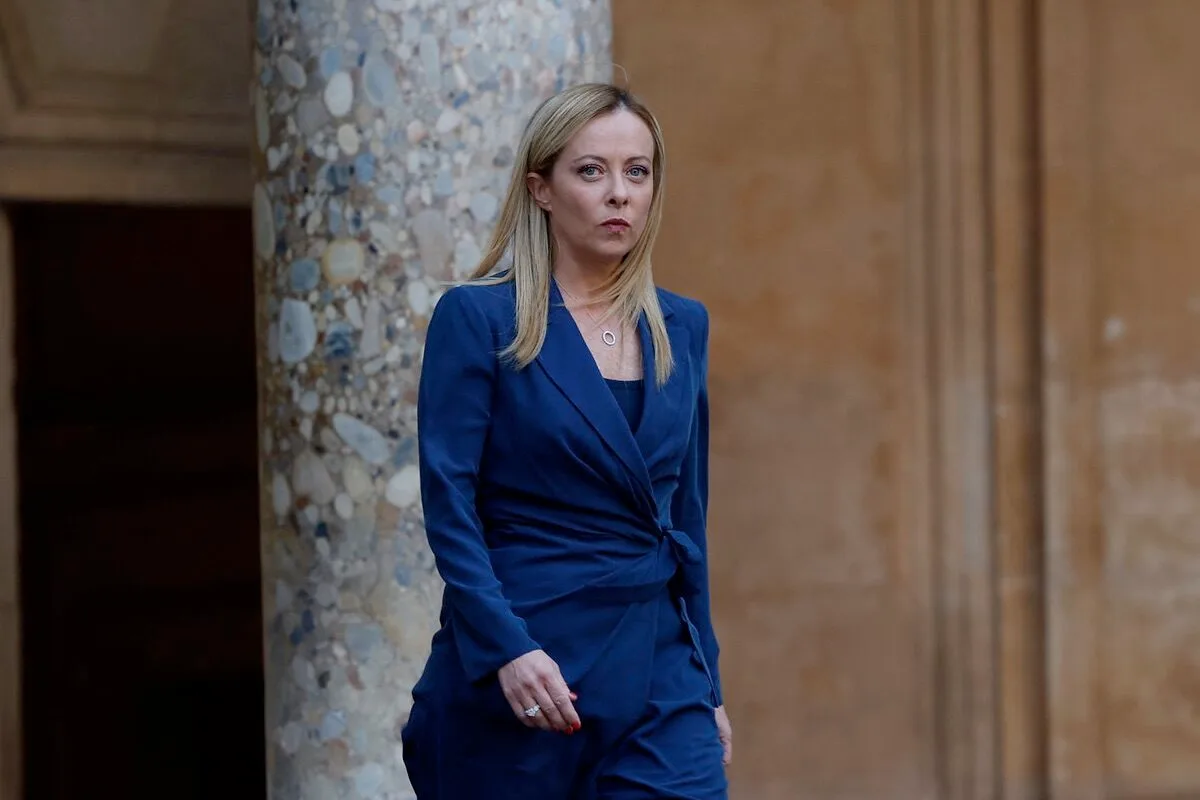 Bónus dará maioria para governar: lei de Meloni aprovada