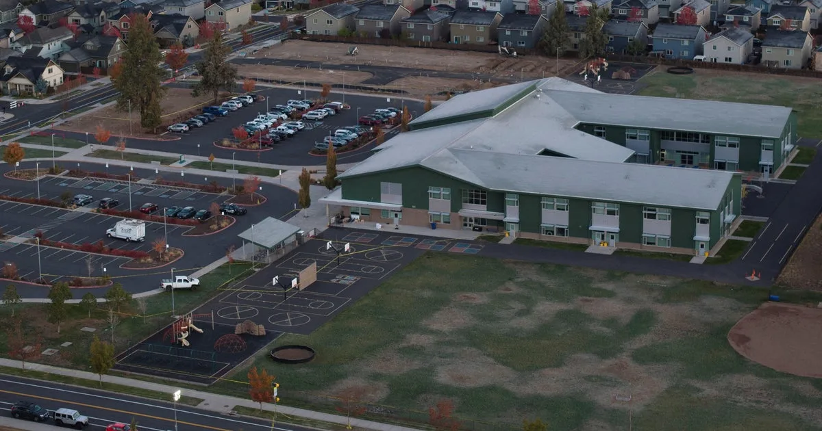 Oregon school shooter ID'd, used shotgun bought by mother, source say