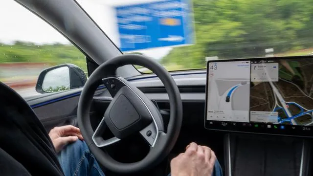 «Assisted Driving»: Tesla benennt nach Kritik Assistenzsystem in Europa um