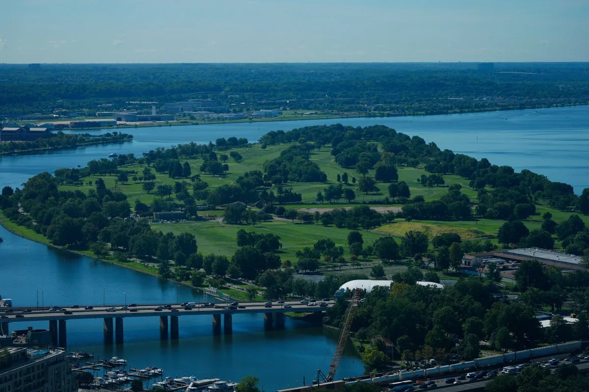 Park service could remove more than 500 trees at historic golf course Trump wants to redesign
