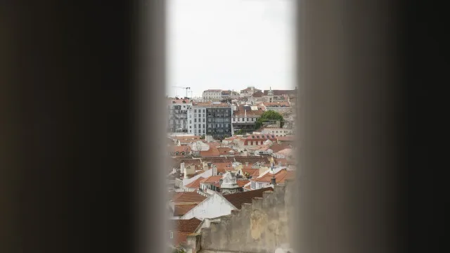 Taxas Euribor sobem de novo a 6 e 12 meses para novos máximos
