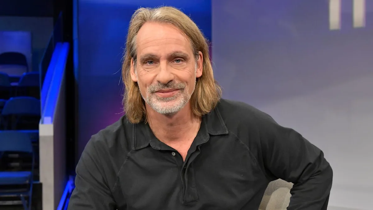 „Er ist im Frieden mit sich gegangen“ - Richard David Precht trauert um seinen Vater (†93)