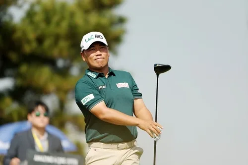 이대한, KPGA 투어 어메이징크리 오픈 3R 8언더파…공동 선두로
