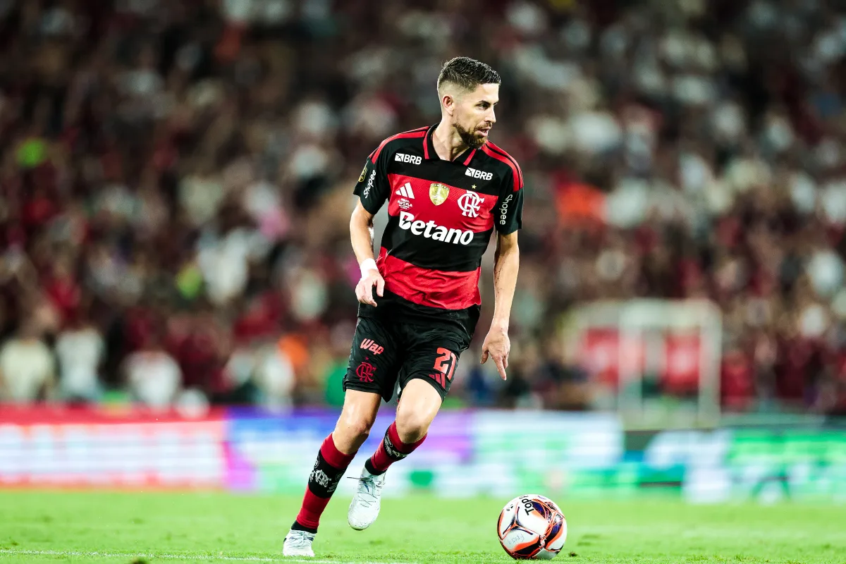 Jorginho destaca evolução do Flamengo após vitória e projeta sequência do Brasileirão