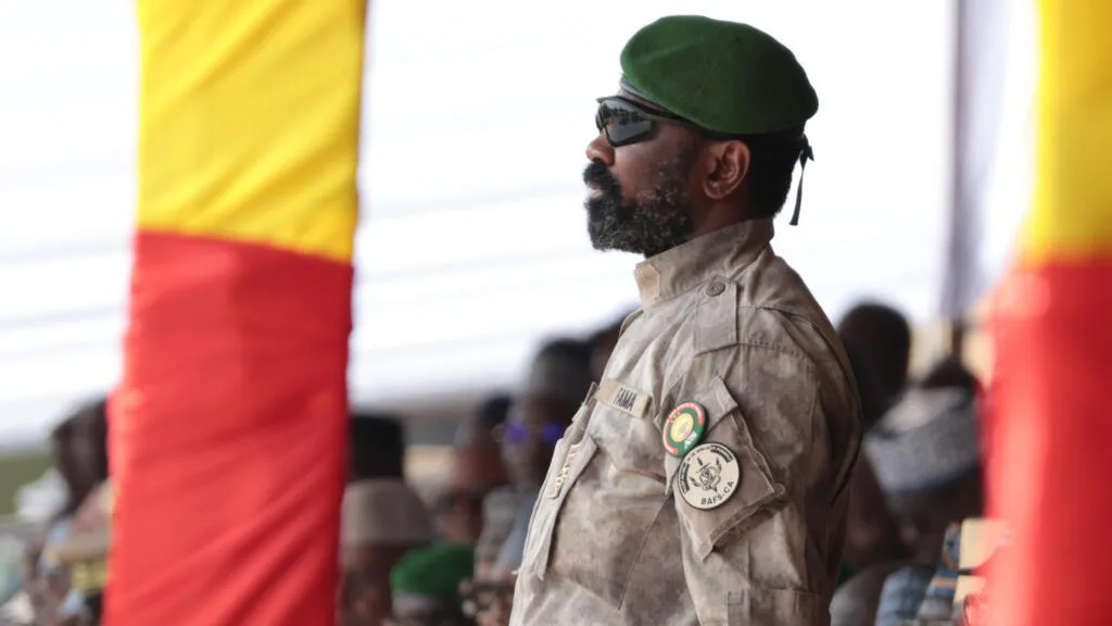 Mali: le président de la Transition accorde une grâce à un agent français de la DGSE
