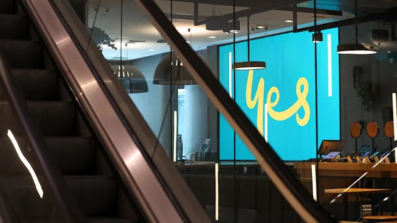 Police conduct welfare checks after 41 Triple Zero calls fail due to Optus outage