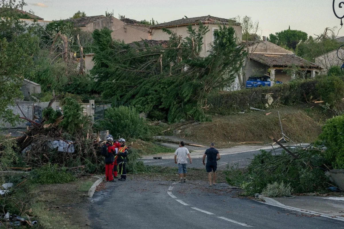 Aude : une tornade ravage le village de Pomas et fait près de 40 blessés