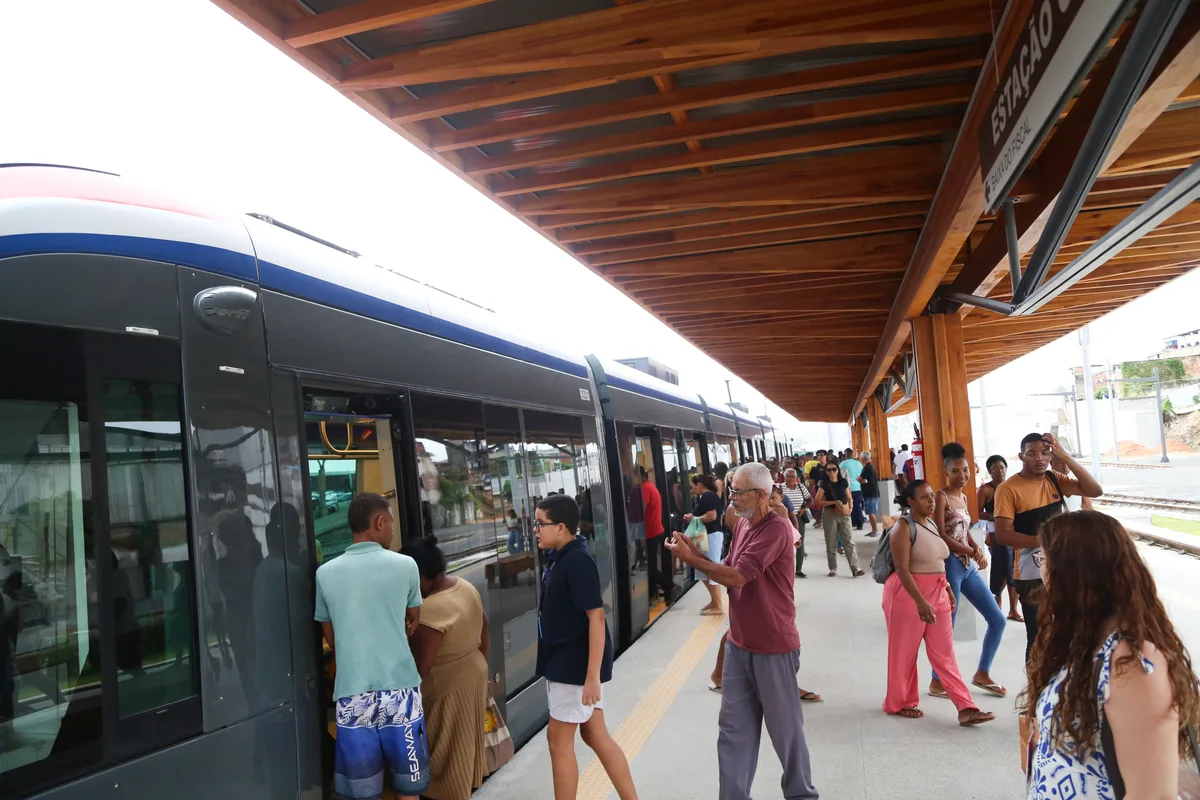 Viagem gratuita do VLT de Salvador será ampliada até Plataforma