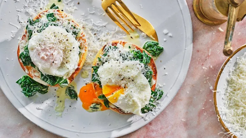 No, eggs don’t actually increase cholesterol levels (plus four more common myths)