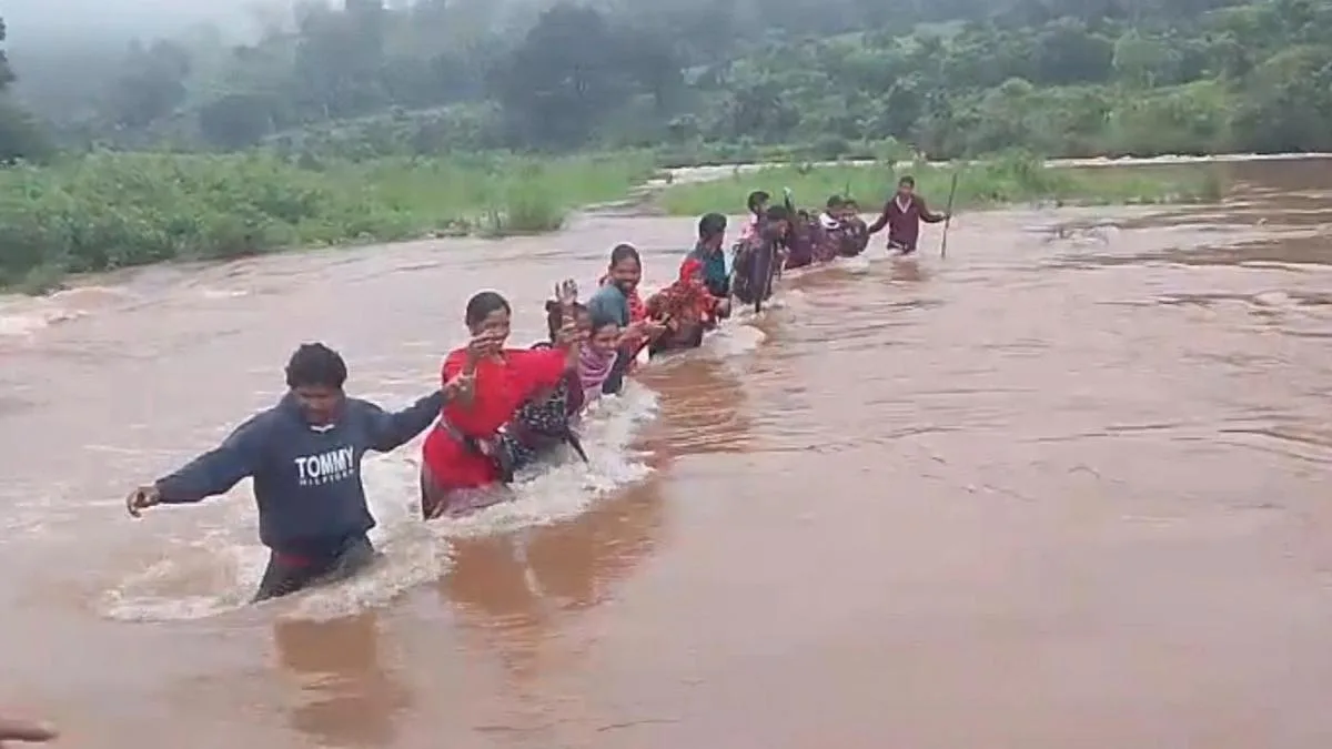 Swollen streams cut-off tribal villages in Alluri Sitharama Raju district