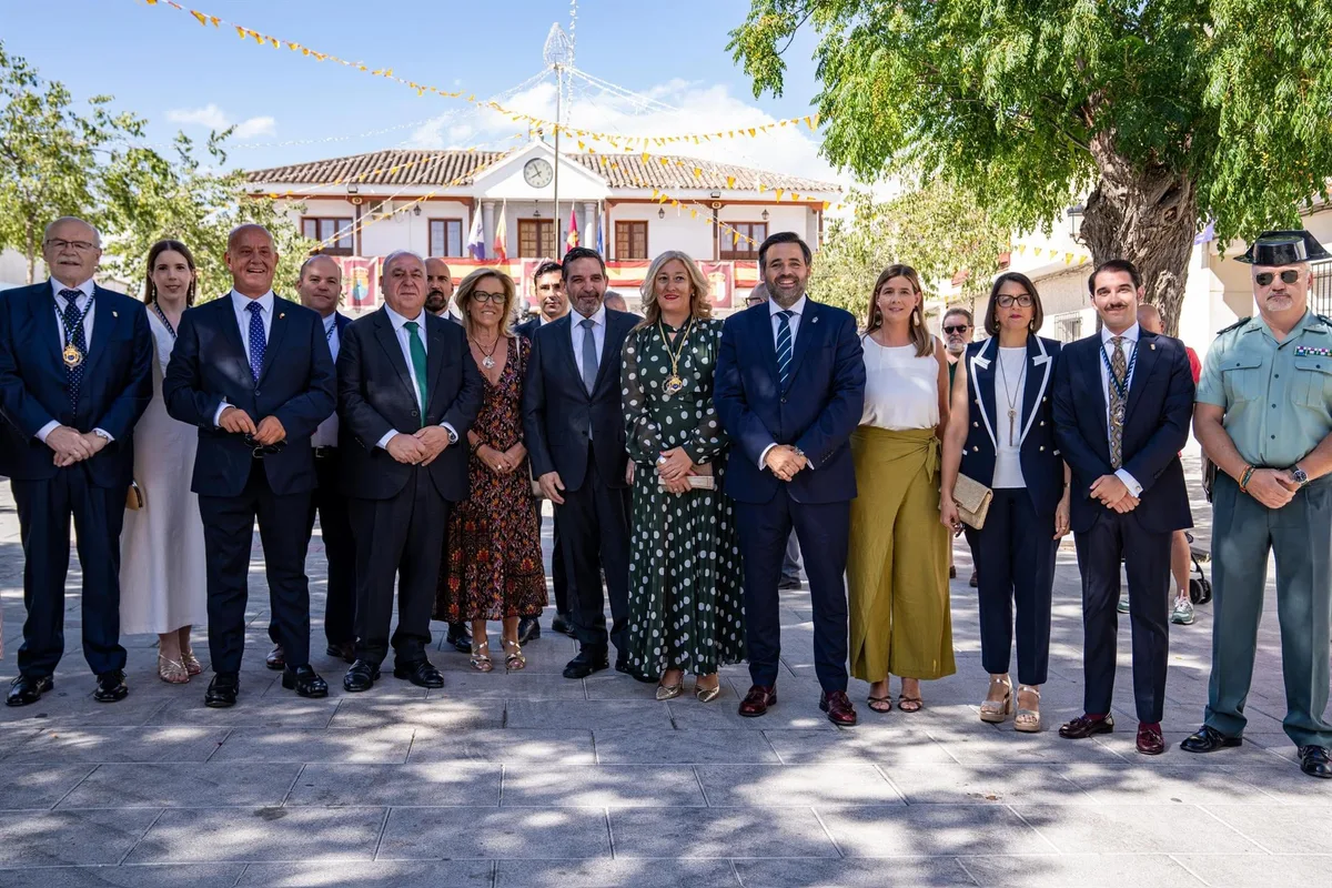Agudo (PP) exige a Page que "salga de donde esté" para defender a Ceuta y la visita del Rey Felipe VI