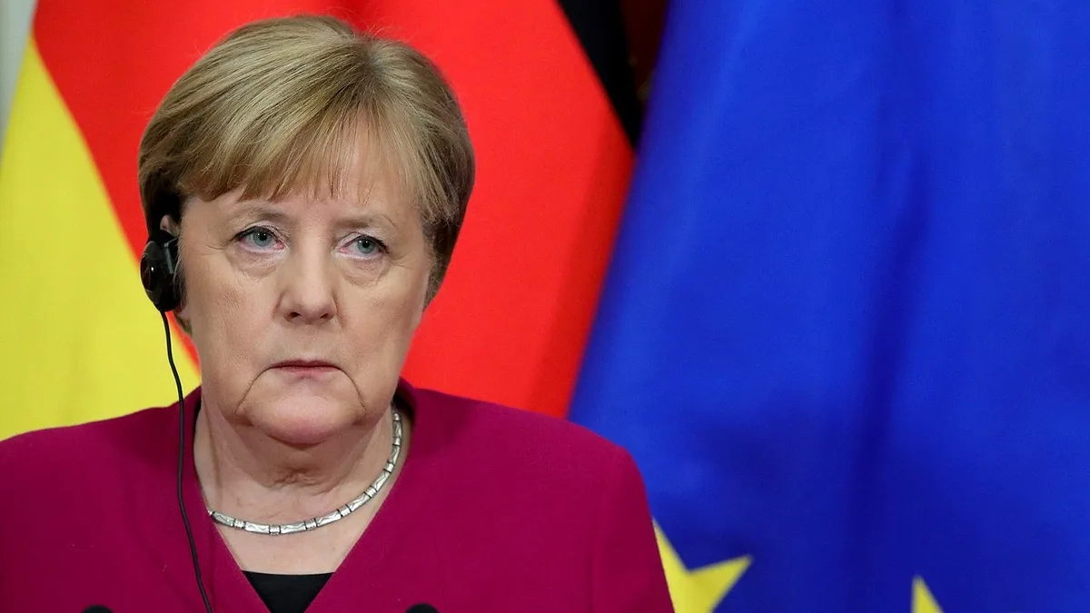 Merkel dá aula em Lisboa. Ex-chanceler alemã fala de democracia e deixa um apelo aos estudantes: “Sejam corajosos porque precisamos”