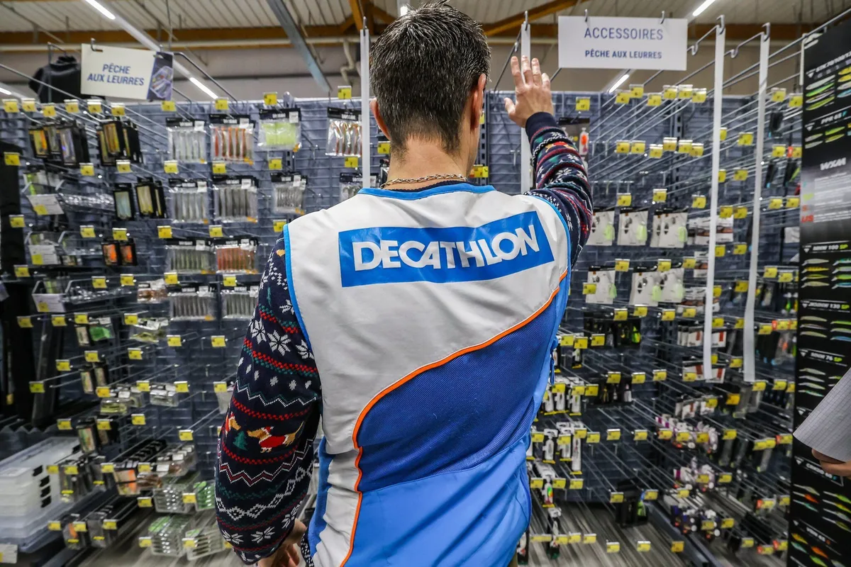 Decathlon met un pied chez Sport 2000, à la conquête des zones rurales et de la montagne