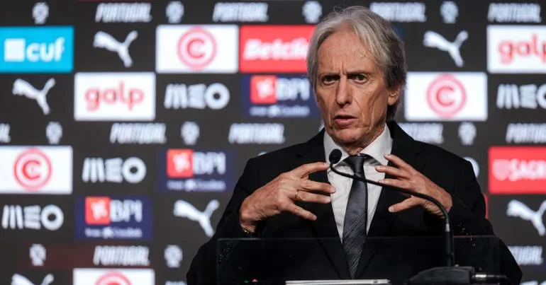 Samuel Soares, Nuno Tavares e Fábio Silva como surpresas