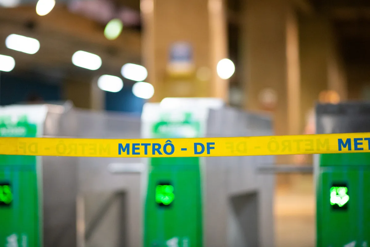 Metroviários do DF aprovam greve da categoria a partir de 1º de setembro
