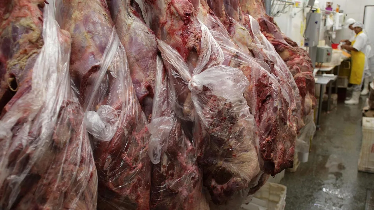 Handel - EU setzt Fleischimporte aus Brasilien aus