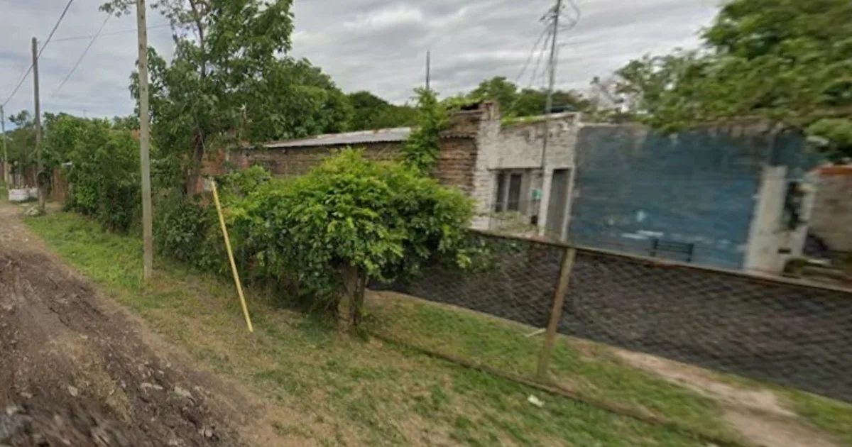 Brutal crimen en Moreno: matan a un mecánico de 20 puñaladas y con una bolsa en la cabeza, y detienen a su esposa y a una hija