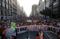 Partidos de direita avançam para maioria no Parlamento da Espanha
