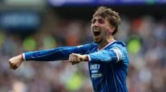 'Shades of Ferguson' as Neil runs show for Rangers