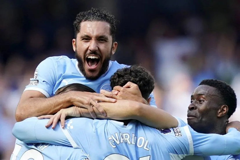 Double passeur décisif après son entrée en jeu contre Bournemouth, Rayan Cherki sauve Manchester City et marque des points auprès d'Enzo Maresca