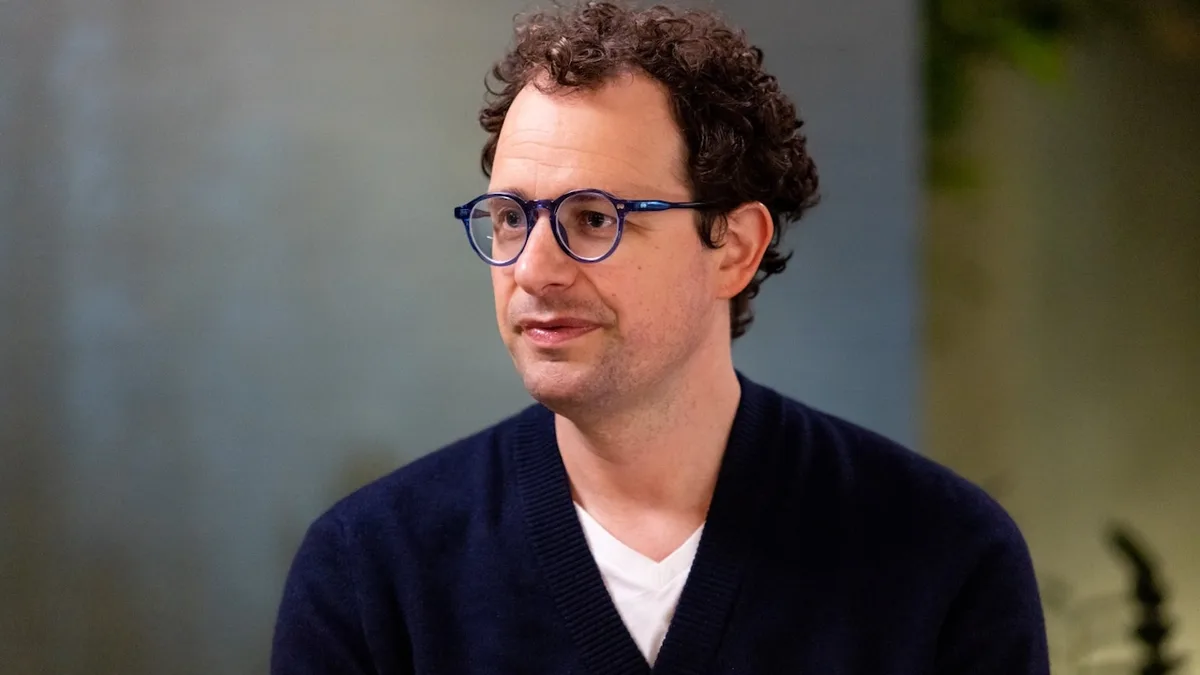 'AI Swarm Could Take Over Internet In 6 To 12 Months,' Anthropic CEO Warns