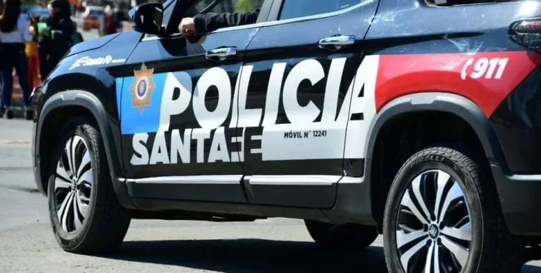 Maniataron a toda una familia en Santa Fe y solo se llevaron un televisor: buscan a los delincuentes