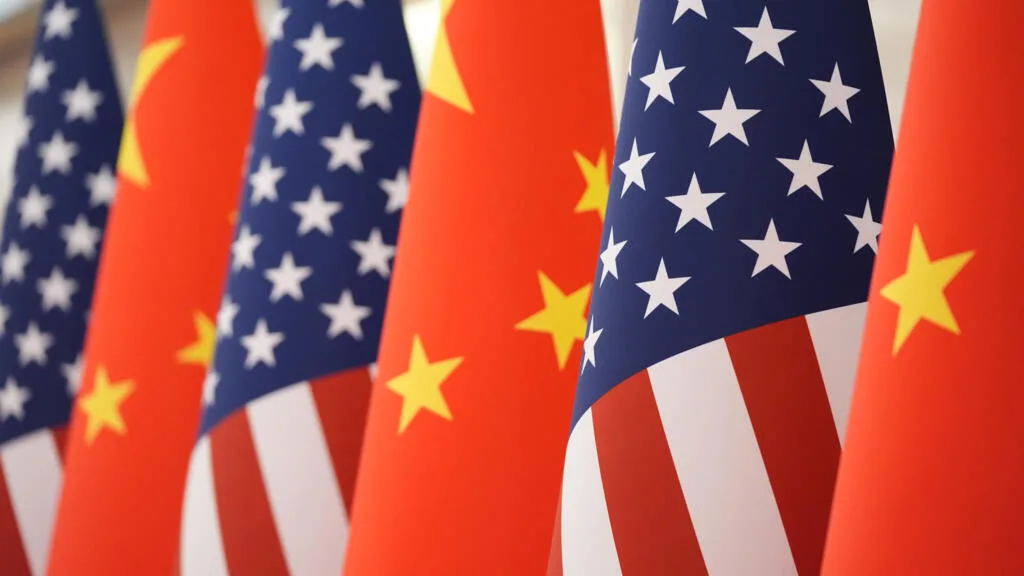 Depois da ameaça dos EUA, China põe em xeque estratégia para isolar o Irã