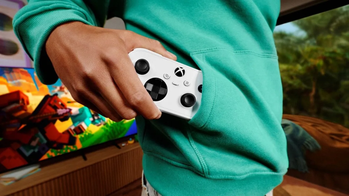 Xbox has a teeny new gamepad