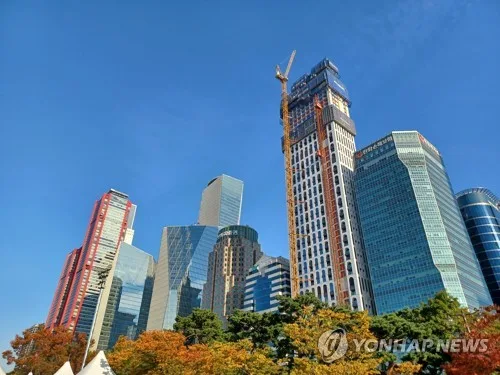 [특징주] 인제니아, 코스닥 상장 첫날 급등락하다 12%대 상승