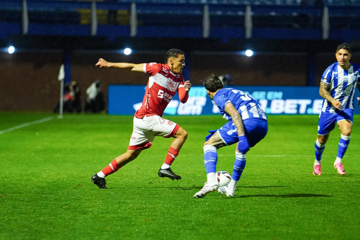 Confira as fotos de Avaí x CRB pela Série B do Brasileirão