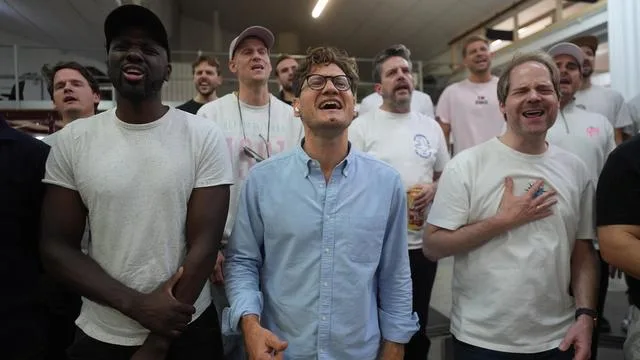 Elbvertiefung: Der tägliche Newsletter aus Hamburg: Wenn ein Amateur-Chor vor 50.000 Menschen auftritt
