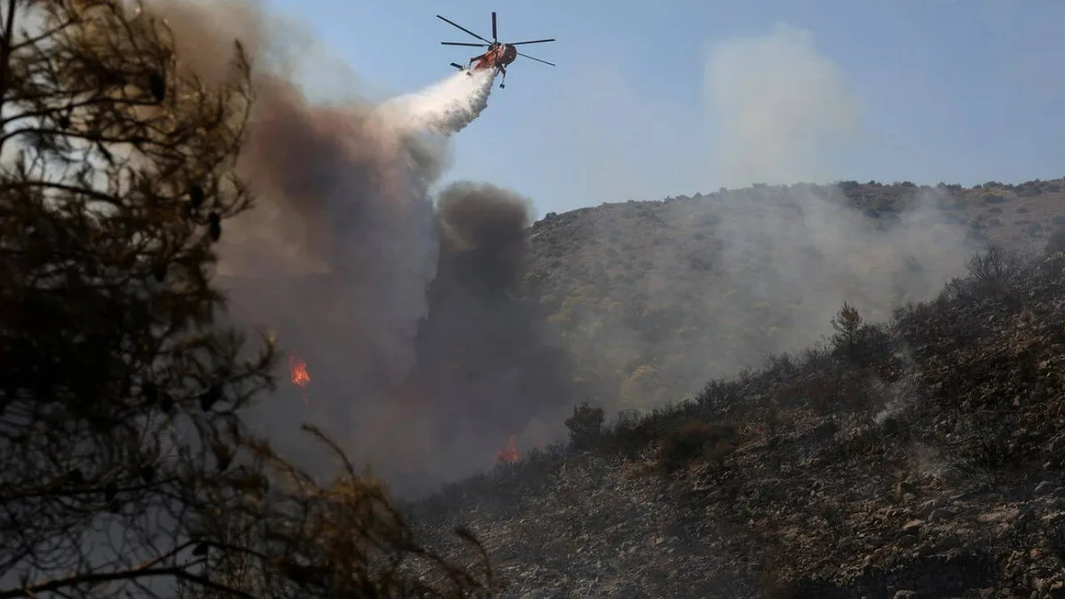 Europe wildfires: 2 dead, 500 evacuated as twin blazes hit Greek island near Athens