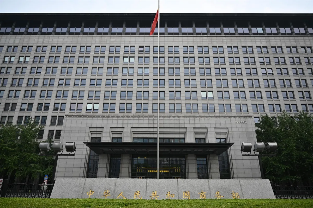China muestra debilidad económica en agosto ante una caída de la inversión y un consumo desacelerado