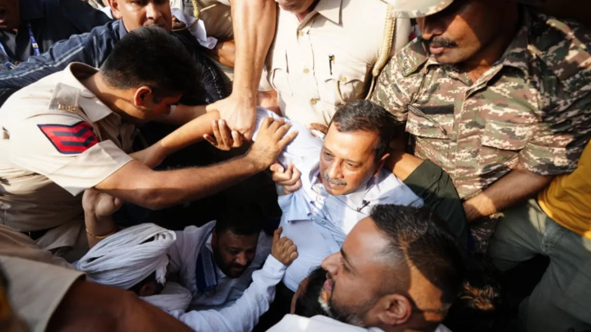 'Youth has awakened': Kejriwal shares video following detention during Delhi protests