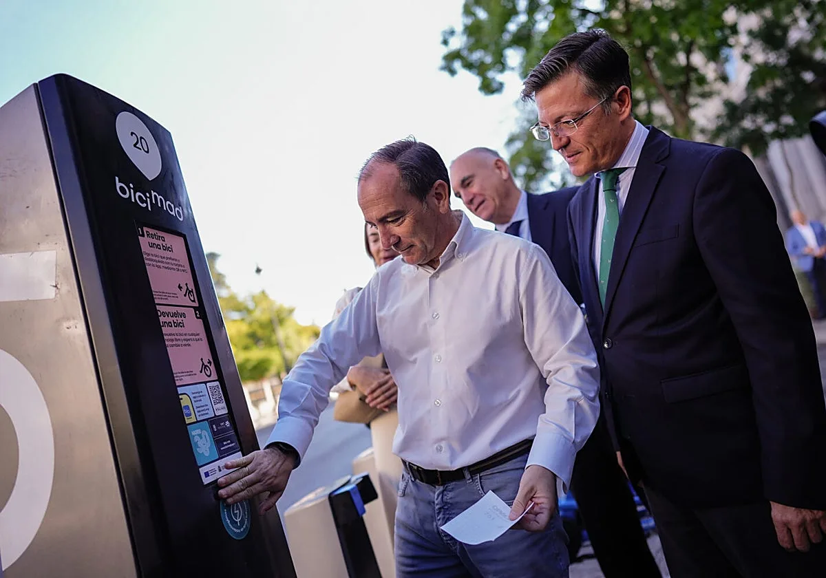 Madrid convierte su basura en energía renovable para las bicicletas de Bicimad