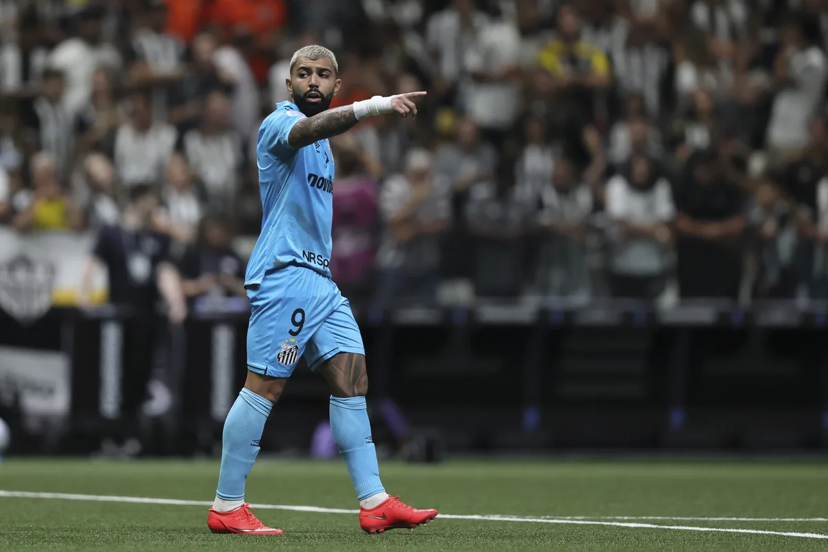 Atuações do Santos: Gabigol vai bem no tempo normal, mas vira vilão nos pênaltis; dê suas notas