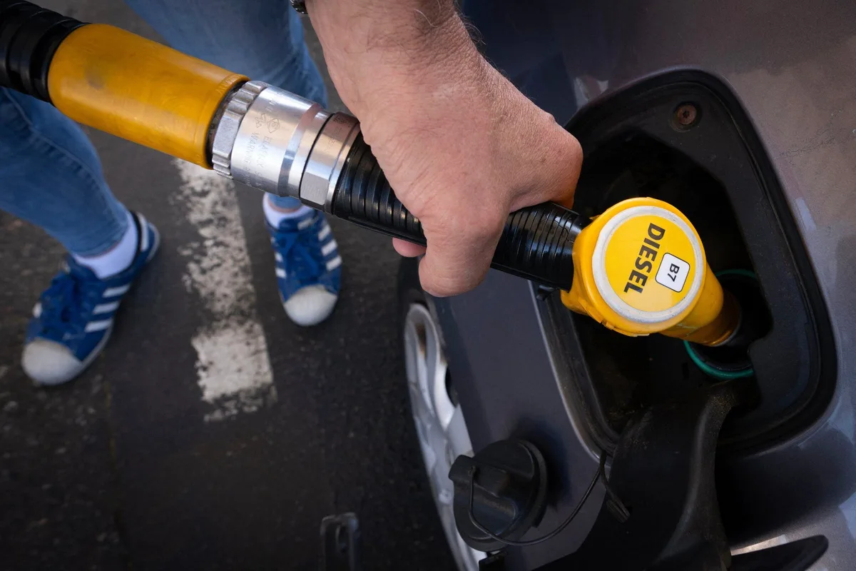 Diesel : les 10 millions de barils de Lecornu suffiront-ils à faire baisser les prix ?
