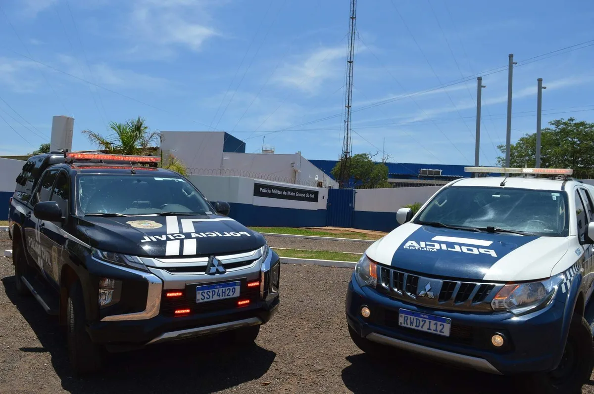 Trio atrai homem para falso conserto, agride e o mantém em cativeiro
