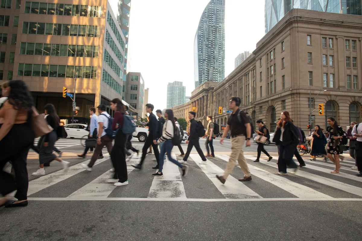Ottawa announces immigration rule changes that will give highly paid foreign workers an edge
