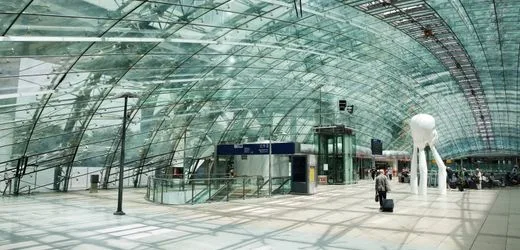 Frankfurter Flughafen: Lufthansa schließt Check-in-Schalter am Fernbahnhof