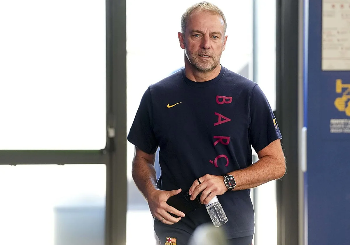 Flick confirma a Raphina para el Betis - Barcelona y elogia a Abde: «Lo que veo de él me impresiona»