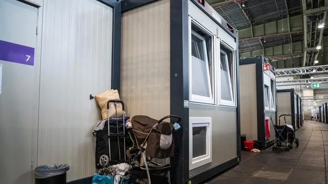 Freiwillige Ausreisen: Zahl der freiwilligen Ausreisen abgelehnter Asylsuchender gestiegen