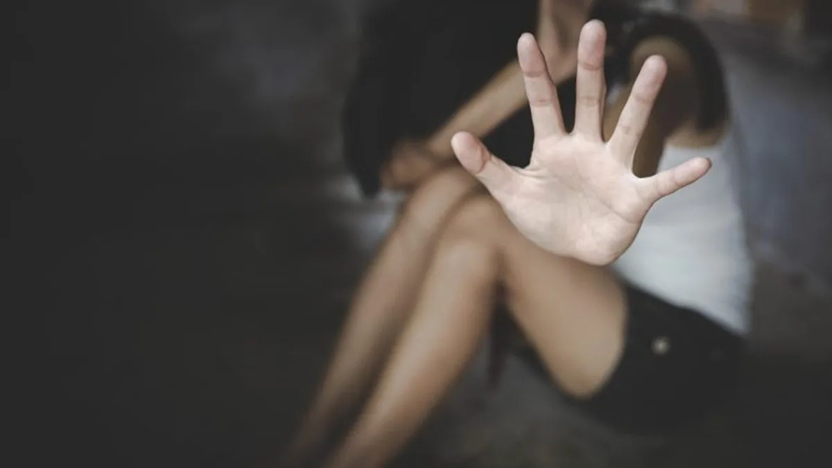 Marido é suspeito de agredir mulher a socos para preparar comida, a estrangular e ameaçar matá-la antes de ser preso em SC