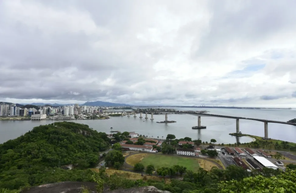 Inmet emite dois alertas de tempestades para o ES nesta sexta (16); veja locais