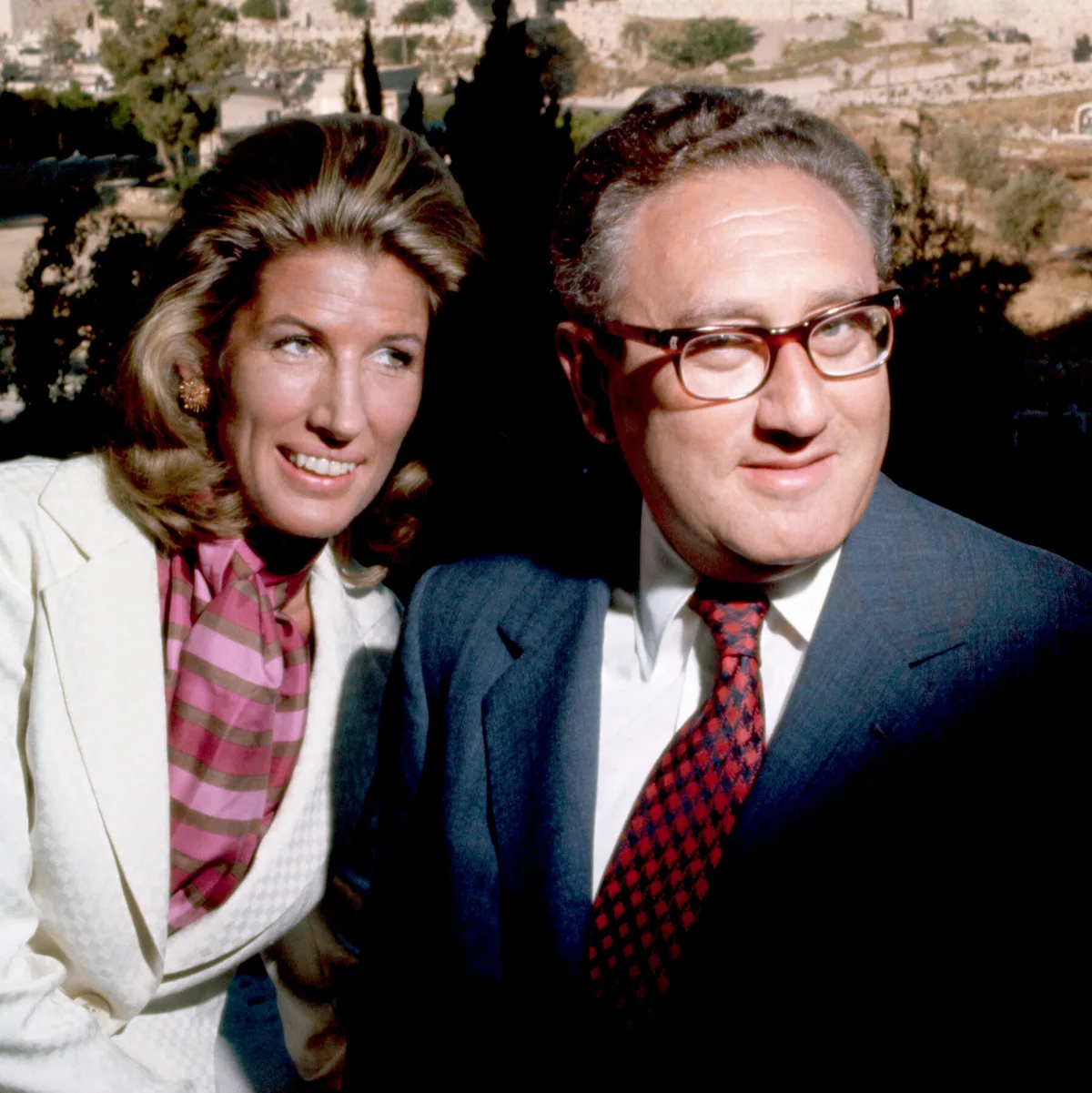 Nancy Kissinger, Wife of Former Secretary of State, Dies at 92