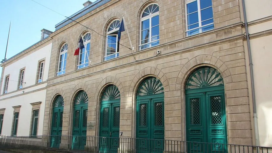 "Je suis dégouté de moi-même" : un ancien pédicure-podologue jugé pour agression sexuelle sur une patiente en Ehpad